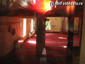 [P13] interiorul moscheii » foto by alex_iasi
 - 
<span class="allrVoted glyphicon glyphicon-heart hidden" id="av351373"></span>
<a class="m-l-10 hidden" id="sv351373" onclick="voting_Foto_DelVot(,351373,7516)" role="button">șterge vot <span class="glyphicon glyphicon-remove"></span></a>
<a id="v9351373" class=" c-red"  onclick="voting_Foto_SetVot(351373)" role="button"><span class="glyphicon glyphicon-heart-empty"></span> <b>LIKE</b> = Votează poza</a> <img class="hidden"  id="f351373W9" src="/imagini/loader.gif" border="0" /><span class="AjErrMes hidden" id="e351373ErM"></span>