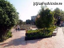 [P10] Fantana arteziana din centrul orasului » foto by pepsi70ro
 - 
<span class="allrVoted glyphicon glyphicon-heart hidden" id="av138627"></span>
<a class="m-l-10 hidden" id="sv138627" onclick="voting_Foto_DelVot(,138627,7516)" role="button">șterge vot <span class="glyphicon glyphicon-remove"></span></a>
<a id="v9138627" class=" c-red"  onclick="voting_Foto_SetVot(138627)" role="button"><span class="glyphicon glyphicon-heart-empty"></span> <b>LIKE</b> = Votează poza</a> <img class="hidden"  id="f138627W9" src="/imagini/loader.gif" border="0" /><span class="AjErrMes hidden" id="e138627ErM"></span>