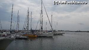 [P05] Ambarcatiuni in port » foto by anca.rebecca
 - 
<span class="allrVoted glyphicon glyphicon-heart hidden" id="av653606"></span>
<a class="m-l-10 hidden" id="sv653606" onclick="voting_Foto_DelVot(,653606,7516)" role="button">șterge vot <span class="glyphicon glyphicon-remove"></span></a>
<a id="v9653606" class=" c-red"  onclick="voting_Foto_SetVot(653606)" role="button"><span class="glyphicon glyphicon-heart-empty"></span> <b>LIKE</b> = Votează poza</a> <img class="hidden"  id="f653606W9" src="/imagini/loader.gif" border="0" /><span class="AjErrMes hidden" id="e653606ErM"></span>