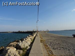 [P10] La plimbare pe dig în Mangalia.  » foto by tata123 🔱
 - 
<span class="allrVoted glyphicon glyphicon-heart hidden" id="av1009018"></span>
<a class="m-l-10 hidden" id="sv1009018" onclick="voting_Foto_DelVot(,1009018,7516)" role="button">șterge vot <span class="glyphicon glyphicon-remove"></span></a>
<a id="v91009018" class=" c-red"  onclick="voting_Foto_SetVot(1009018)" role="button"><span class="glyphicon glyphicon-heart-empty"></span> <b>LIKE</b> = Votează poza</a> <img class="hidden"  id="f1009018W9" src="/imagini/loader.gif" border="0" /><span class="AjErrMes hidden" id="e1009018ErM"></span>
