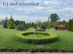[P04] Gradina frumos aranjata » foto by Trank
 - 
<span class="allrVoted glyphicon glyphicon-heart hidden" id="av1328646"></span>
<a class="m-l-10 hidden" id="sv1328646" onclick="voting_Foto_DelVot(,1328646,7529)" role="button">șterge vot <span class="glyphicon glyphicon-remove"></span></a>
<a id="v91328646" class=" c-red"  onclick="voting_Foto_SetVot(1328646)" role="button"><span class="glyphicon glyphicon-heart-empty"></span> <b>LIKE</b> = Votează poza</a> <img class="hidden"  id="f1328646W9" src="/imagini/loader.gif" border="0" /><span class="AjErrMes hidden" id="e1328646ErM"></span>