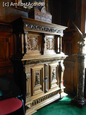 [P15] Sinaia - Castelul Peles. Corp de mobilier. » foto by iulianic
 - 
<span class="allrVoted glyphicon glyphicon-heart hidden" id="av1288749"></span>
<a class="m-l-10 hidden" id="sv1288749" onclick="voting_Foto_DelVot(,1288749,7548)" role="button">șterge vot <span class="glyphicon glyphicon-remove"></span></a>
<a id="v91288749" class=" c-red"  onclick="voting_Foto_SetVot(1288749)" role="button"><span class="glyphicon glyphicon-heart-empty"></span> <b>LIKE</b> = Votează poza</a> <img class="hidden"  id="f1288749W9" src="/imagini/loader.gif" border="0" /><span class="AjErrMes hidden" id="e1288749ErM"></span>