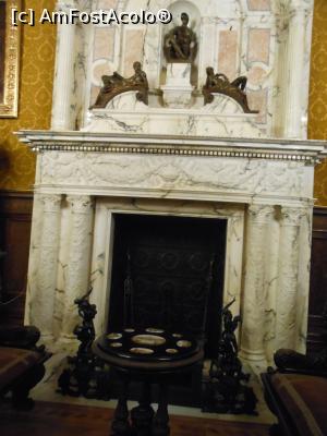 [P21] Sinaia - Castelul Peles. Semineu. » foto by iulianic
 - 
<span class="allrVoted glyphicon glyphicon-heart hidden" id="av1288755"></span>
<a class="m-l-10 hidden" id="sv1288755" onclick="voting_Foto_DelVot(,1288755,7548)" role="button">șterge vot <span class="glyphicon glyphicon-remove"></span></a>
<a id="v91288755" class=" c-red"  onclick="voting_Foto_SetVot(1288755)" role="button"><span class="glyphicon glyphicon-heart-empty"></span> <b>LIKE</b> = Votează poza</a> <img class="hidden"  id="f1288755W9" src="/imagini/loader.gif" border="0" /><span class="AjErrMes hidden" id="e1288755ErM"></span>