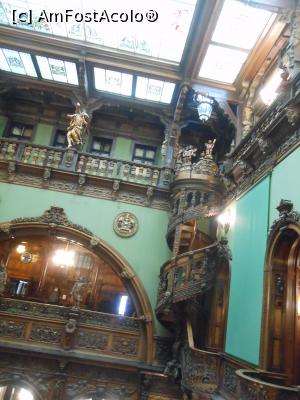 [P41] Sinaia - Castelul Peles. Holul de onoare cu plafon de sticla, retractabil. » foto by iulianic
 - 
<span class="allrVoted glyphicon glyphicon-heart hidden" id="av1288775"></span>
<a class="m-l-10 hidden" id="sv1288775" onclick="voting_Foto_DelVot(,1288775,7548)" role="button">șterge vot <span class="glyphicon glyphicon-remove"></span></a>
<a id="v91288775" class=" c-red"  onclick="voting_Foto_SetVot(1288775)" role="button"><span class="glyphicon glyphicon-heart-empty"></span> <b>LIKE</b> = Votează poza</a> <img class="hidden"  id="f1288775W9" src="/imagini/loader.gif" border="0" /><span class="AjErrMes hidden" id="e1288775ErM"></span>