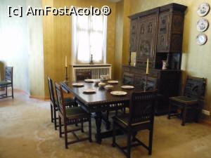 [P25] Sinaia - Castelul Pelisor. Interior. » foto by iulianic
 - 
<span class="allrVoted glyphicon glyphicon-heart hidden" id="av1289377"></span>
<a class="m-l-10 hidden" id="sv1289377" onclick="voting_Foto_DelVot(,1289377,7548)" role="button">șterge vot <span class="glyphicon glyphicon-remove"></span></a>
<a id="v91289377" class=" c-red"  onclick="voting_Foto_SetVot(1289377)" role="button"><span class="glyphicon glyphicon-heart-empty"></span> <b>LIKE</b> = Votează poza</a> <img class="hidden"  id="f1289377W9" src="/imagini/loader.gif" border="0" /><span class="AjErrMes hidden" id="e1289377ErM"></span>