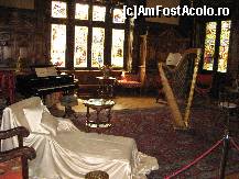 [P08] Sala de Muzica din Castelul Peles » foto by vlado2
 - 
<span class="allrVoted glyphicon glyphicon-heart hidden" id="av456729"></span>
<a class="m-l-10 hidden" id="sv456729" onclick="voting_Foto_DelVot(,456729,7548)" role="button">șterge vot <span class="glyphicon glyphicon-remove"></span></a>
<a id="v9456729" class=" c-red"  onclick="voting_Foto_SetVot(456729)" role="button"><span class="glyphicon glyphicon-heart-empty"></span> <b>LIKE</b> = Votează poza</a> <img class="hidden"  id="f456729W9" src="/imagini/loader.gif" border="0" /><span class="AjErrMes hidden" id="e456729ErM"></span>