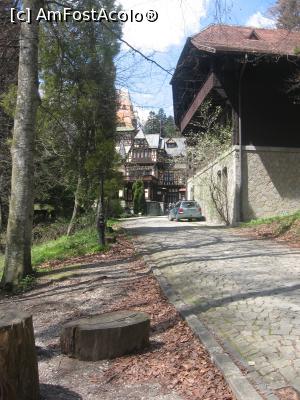 [P06] drumul dintre Peles si Pelisor » foto by zlatna
 - 
<span class="allrVoted glyphicon glyphicon-heart hidden" id="av808778"></span>
<a class="m-l-10 hidden" id="sv808778" onclick="voting_Foto_DelVot(,808778,7548)" role="button">șterge vot <span class="glyphicon glyphicon-remove"></span></a>
<a id="v9808778" class=" c-red"  onclick="voting_Foto_SetVot(808778)" role="button"><span class="glyphicon glyphicon-heart-empty"></span> <b>LIKE</b> = Votează poza</a> <img class="hidden"  id="f808778W9" src="/imagini/loader.gif" border="0" /><span class="AjErrMes hidden" id="e808778ErM"></span>