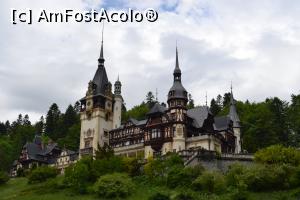 [P03] Pelesul-foarte vizitat de catre turisti » foto by AZE
 - 
<span class="allrVoted glyphicon glyphicon-heart hidden" id="av734579"></span>
<a class="m-l-10 hidden" id="sv734579" onclick="voting_Foto_DelVot(,734579,7548)" role="button">șterge vot <span class="glyphicon glyphicon-remove"></span></a>
<a id="v9734579" class=" c-red"  onclick="voting_Foto_SetVot(734579)" role="button"><span class="glyphicon glyphicon-heart-empty"></span> <b>LIKE</b> = Votează poza</a> <img class="hidden"  id="f734579W9" src="/imagini/loader.gif" border="0" /><span class="AjErrMes hidden" id="e734579ErM"></span>