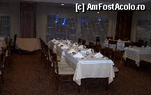 [P07] Sala de mese a restaurantului hotelului Grand Oztanik. Culoarea maro predomină secondată de crem şi bej. » foto by bose
 - 
<span class="allrVoted glyphicon glyphicon-heart hidden" id="av140240"></span>
<a class="m-l-10 hidden" id="sv140240" onclick="voting_Foto_DelVot(,140240,7551)" role="button">șterge vot <span class="glyphicon glyphicon-remove"></span></a>
<a id="v9140240" class=" c-red"  onclick="voting_Foto_SetVot(140240)" role="button"><span class="glyphicon glyphicon-heart-empty"></span> <b>LIKE</b> = Votează poza</a> <img class="hidden"  id="f140240W9" src="/imagini/loader.gif" border="0" /><span class="AjErrMes hidden" id="e140240ErM"></span>