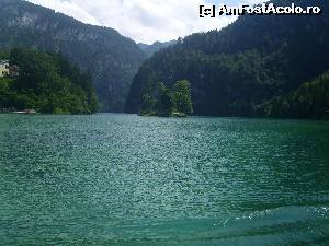 [P17] Pe Konigsee, sau lacul coroanei.  » foto by marius gaudi*
 - 
<span class="allrVoted glyphicon glyphicon-heart hidden" id="av554947"></span>
<a class="m-l-10 hidden" id="sv554947" onclick="voting_Foto_DelVot(,554947,7573)" role="button">șterge vot <span class="glyphicon glyphicon-remove"></span></a>
<a id="v9554947" class=" c-red"  onclick="voting_Foto_SetVot(554947)" role="button"><span class="glyphicon glyphicon-heart-empty"></span> <b>LIKE</b> = Votează poza</a> <img class="hidden"  id="f554947W9" src="/imagini/loader.gif" border="0" /><span class="AjErrMes hidden" id="e554947ErM"></span>