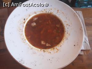 [P06] ciorbă taranească la Curtea Veche » foto by silvia tudoran
 - 
<span class="allrVoted glyphicon glyphicon-heart hidden" id="av1084788"></span>
<a class="m-l-10 hidden" id="sv1084788" onclick="voting_Foto_DelVot(,1084788,7574)" role="button">șterge vot <span class="glyphicon glyphicon-remove"></span></a>
<a id="v91084788" class=" c-red"  onclick="voting_Foto_SetVot(1084788)" role="button"><span class="glyphicon glyphicon-heart-empty"></span> <b>LIKE</b> = Votează poza</a> <img class="hidden"  id="f1084788W9" src="/imagini/loader.gif" border="0" /><span class="AjErrMes hidden" id="e1084788ErM"></span>