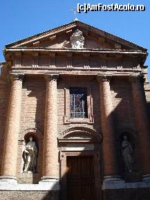[P07] Siena - Piazza Tolomei cu Biserica St.Cristofor » foto by Diaura*
 - 
<span class="allrVoted glyphicon glyphicon-heart hidden" id="av141253"></span>
<a class="m-l-10 hidden" id="sv141253" onclick="voting_Foto_DelVot(,141253,7576)" role="button">șterge vot <span class="glyphicon glyphicon-remove"></span></a>
<a id="v9141253" class=" c-red"  onclick="voting_Foto_SetVot(141253)" role="button"><span class="glyphicon glyphicon-heart-empty"></span> <b>LIKE</b> = Votează poza</a> <img class="hidden"  id="f141253W9" src="/imagini/loader.gif" border="0" /><span class="AjErrMes hidden" id="e141253ErM"></span>