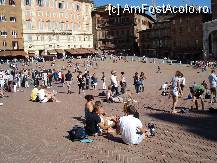 [P03] Siena - Piazza del Campo - cata relaxare... » foto by Diaura*
 - 
<span class="allrVoted glyphicon glyphicon-heart hidden" id="av141516"></span>
<a class="m-l-10 hidden" id="sv141516" onclick="voting_Foto_DelVot(,141516,7576)" role="button">șterge vot <span class="glyphicon glyphicon-remove"></span></a>
<a id="v9141516" class=" c-red"  onclick="voting_Foto_SetVot(141516)" role="button"><span class="glyphicon glyphicon-heart-empty"></span> <b>LIKE</b> = Votează poza</a> <img class="hidden"  id="f141516W9" src="/imagini/loader.gif" border="0" /><span class="AjErrMes hidden" id="e141516ErM"></span>