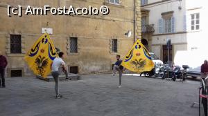 [P36] Pregătiri pentru Il Palio » foto by Rofri
 - 
<span class="allrVoted glyphicon glyphicon-heart hidden" id="av958671"></span>
<a class="m-l-10 hidden" id="sv958671" onclick="voting_Foto_DelVot(,958671,7576)" role="button">șterge vot <span class="glyphicon glyphicon-remove"></span></a>
<a id="v9958671" class=" c-red"  onclick="voting_Foto_SetVot(958671)" role="button"><span class="glyphicon glyphicon-heart-empty"></span> <b>LIKE</b> = Votează poza</a> <img class="hidden"  id="f958671W9" src="/imagini/loader.gif" border="0" /><span class="AjErrMes hidden" id="e958671ErM"></span>