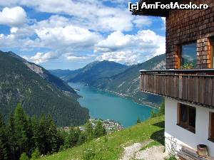 [P11] De pe terasa Karwendel Alpen Haus » foto by saxonul
 - 
<span class="allrVoted glyphicon glyphicon-heart hidden" id="av545732"></span>
<a class="m-l-10 hidden" id="sv545732" onclick="voting_Foto_DelVot(,545732,7577)" role="button">șterge vot <span class="glyphicon glyphicon-remove"></span></a>
<a id="v9545732" class=" c-red"  onclick="voting_Foto_SetVot(545732)" role="button"><span class="glyphicon glyphicon-heart-empty"></span> <b>LIKE</b> = Votează poza</a> <img class="hidden"  id="f545732W9" src="/imagini/loader.gif" border="0" /><span class="AjErrMes hidden" id="e545732ErM"></span>