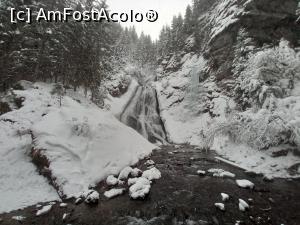 [P14] Cascada Voalul Miresei » foto by Mika
 - 
<span class="allrVoted glyphicon glyphicon-heart hidden" id="av1277541"></span>
<a class="m-l-10 hidden" id="sv1277541" onclick="voting_Foto_DelVot(,1277541,7596)" role="button">șterge vot <span class="glyphicon glyphicon-remove"></span></a>
<a id="v91277541" class=" c-red"  onclick="voting_Foto_SetVot(1277541)" role="button"><span class="glyphicon glyphicon-heart-empty"></span> <b>LIKE</b> = Votează poza</a> <img class="hidden"  id="f1277541W9" src="/imagini/loader.gif" border="0" /><span class="AjErrMes hidden" id="e1277541ErM"></span>