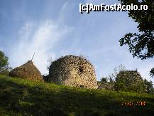 [P04] Turnul Cetatii Bologa si zidurile cu vegetatie » foto by Alina Morar
 - 
<span class="allrVoted glyphicon glyphicon-heart hidden" id="av142540"></span>
<a class="m-l-10 hidden" id="sv142540" onclick="voting_Foto_DelVot(,142540,7596)" role="button">șterge vot <span class="glyphicon glyphicon-remove"></span></a>
<a id="v9142540" class=" c-red"  onclick="voting_Foto_SetVot(142540)" role="button"><span class="glyphicon glyphicon-heart-empty"></span> <b>LIKE</b> = Votează poza</a> <img class="hidden"  id="f142540W9" src="/imagini/loader.gif" border="0" /><span class="AjErrMes hidden" id="e142540ErM"></span>