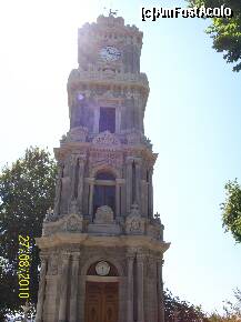 [P15] Turnul cu ceas de la Palatul Dolmabahce » foto by criss65
 - 
<span class="allrVoted glyphicon glyphicon-heart hidden" id="av143239"></span>
<a class="m-l-10 hidden" id="sv143239" onclick="voting_Foto_DelVot(,143239,7602)" role="button">șterge vot <span class="glyphicon glyphicon-remove"></span></a>
<a id="v9143239" class=" c-red"  onclick="voting_Foto_SetVot(143239)" role="button"><span class="glyphicon glyphicon-heart-empty"></span> <b>LIKE</b> = Votează poza</a> <img class="hidden"  id="f143239W9" src="/imagini/loader.gif" border="0" /><span class="AjErrMes hidden" id="e143239ErM"></span>