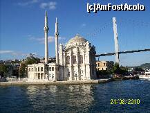 [P03] moscheea din cartierul Ortakoy » foto by criss65
 - 
<span class="allrVoted glyphicon glyphicon-heart hidden" id="av143224"></span>
<a class="m-l-10 hidden" id="sv143224" onclick="voting_Foto_DelVot(,143224,7602)" role="button">șterge vot <span class="glyphicon glyphicon-remove"></span></a>
<a id="v9143224" class=" c-red"  onclick="voting_Foto_SetVot(143224)" role="button"><span class="glyphicon glyphicon-heart-empty"></span> <b>LIKE</b> = Votează poza</a> <img class="hidden"  id="f143224W9" src="/imagini/loader.gif" border="0" /><span class="AjErrMes hidden" id="e143224ErM"></span>