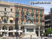 [P12] statuie din Placa de Prim » foto by sandu.53
 - 
<span class="allrVoted glyphicon glyphicon-heart hidden" id="av143057"></span>
<a class="m-l-10 hidden" id="sv143057" onclick="voting_Foto_DelVot(,143057,7608)" role="button">șterge vot <span class="glyphicon glyphicon-remove"></span></a>
<a id="v9143057" class=" c-red"  onclick="voting_Foto_SetVot(143057)" role="button"><span class="glyphicon glyphicon-heart-empty"></span> <b>LIKE</b> = Votează poza</a> <img class="hidden"  id="f143057W9" src="/imagini/loader.gif" border="0" /><span class="AjErrMes hidden" id="e143057ErM"></span>