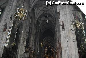 [P05] Viena, Stephandom la interior » foto by unq
 - 
<span class="allrVoted glyphicon glyphicon-heart hidden" id="av482305"></span>
<a class="m-l-10 hidden" id="sv482305" onclick="voting_Foto_DelVot(,482305,7615)" role="button">șterge vot <span class="glyphicon glyphicon-remove"></span></a>
<a id="v9482305" class=" c-red"  onclick="voting_Foto_SetVot(482305)" role="button"><span class="glyphicon glyphicon-heart-empty"></span> <b>LIKE</b> = Votează poza</a> <img class="hidden"  id="f482305W9" src="/imagini/loader.gif" border="0" /><span class="AjErrMes hidden" id="e482305ErM"></span>