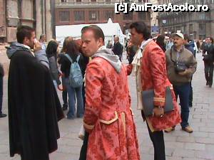 [P07] Viena, la pas prin Stephanplaz, de vorbă cu animatorii operei » foto by unq
 - 
<span class="allrVoted glyphicon glyphicon-heart hidden" id="av482307"></span>
<a class="m-l-10 hidden" id="sv482307" onclick="voting_Foto_DelVot(,482307,7615)" role="button">șterge vot <span class="glyphicon glyphicon-remove"></span></a>
<a id="v9482307" class=" c-red"  onclick="voting_Foto_SetVot(482307)" role="button"><span class="glyphicon glyphicon-heart-empty"></span> <b>LIKE</b> = Votează poza</a> <img class="hidden"  id="f482307W9" src="/imagini/loader.gif" border="0" /><span class="AjErrMes hidden" id="e482307ErM"></span>