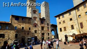 [P01] Piazza della Cisterna » foto by k-lator
 - 
<span class="allrVoted glyphicon glyphicon-heart hidden" id="av1404970"></span>
<a class="m-l-10 hidden" id="sv1404970" onclick="voting_Foto_DelVot(,1404970,7623)" role="button">șterge vot <span class="glyphicon glyphicon-remove"></span></a>
<a id="v91404970" class=" c-red"  onclick="voting_Foto_SetVot(1404970)" role="button"><span class="glyphicon glyphicon-heart-empty"></span> <b>LIKE</b> = Votează poza</a> <img class="hidden"  id="f1404970W9" src="/imagini/loader.gif" border="0" /><span class="AjErrMes hidden" id="e1404970ErM"></span>
