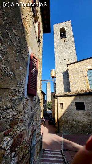 [P33] San Gimignano » foto by k-lator
 - 
<span class="allrVoted glyphicon glyphicon-heart hidden" id="av1405002"></span>
<a class="m-l-10 hidden" id="sv1405002" onclick="voting_Foto_DelVot(,1405002,7623)" role="button">șterge vot <span class="glyphicon glyphicon-remove"></span></a>
<a id="v91405002" class=" c-red"  onclick="voting_Foto_SetVot(1405002)" role="button"><span class="glyphicon glyphicon-heart-empty"></span> <b>LIKE</b> = Votează poza</a> <img class="hidden"  id="f1405002W9" src="/imagini/loader.gif" border="0" /><span class="AjErrMes hidden" id="e1405002ErM"></span>
