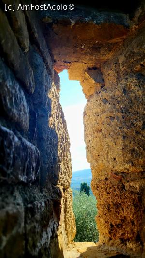 [P43] Cetatea Montestaffoli - prin zidului exterior » foto by k-lator
 - 
<span class="allrVoted glyphicon glyphicon-heart hidden" id="av1405012"></span>
<a class="m-l-10 hidden" id="sv1405012" onclick="voting_Foto_DelVot(,1405012,7623)" role="button">șterge vot <span class="glyphicon glyphicon-remove"></span></a>
<a id="v91405012" class=" c-red"  onclick="voting_Foto_SetVot(1405012)" role="button"><span class="glyphicon glyphicon-heart-empty"></span> <b>LIKE</b> = Votează poza</a> <img class="hidden"  id="f1405012W9" src="/imagini/loader.gif" border="0" /><span class="AjErrMes hidden" id="e1405012ErM"></span>