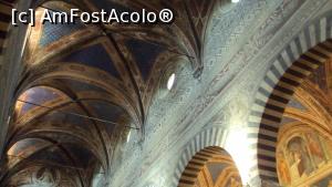 [P33] Collegiata di Santa Maria Assunta (catedrala) - interiorul.  » foto by Carmen Ion
 - 
<span class="allrVoted glyphicon glyphicon-heart hidden" id="av811362"></span>
<a class="m-l-10 hidden" id="sv811362" onclick="voting_Foto_DelVot(,811362,7623)" role="button">șterge vot <span class="glyphicon glyphicon-remove"></span></a>
<a id="v9811362" class=" c-red"  onclick="voting_Foto_SetVot(811362)" role="button"><span class="glyphicon glyphicon-heart-empty"></span> <b>LIKE</b> = Votează poza</a> <img class="hidden"  id="f811362W9" src="/imagini/loader.gif" border="0" /><span class="AjErrMes hidden" id="e811362ErM"></span>