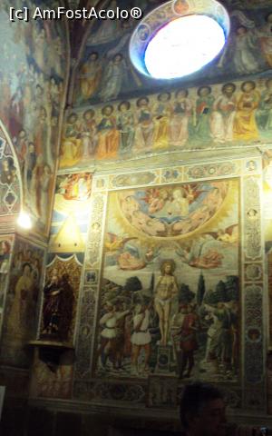[P34] Collegiata di Santa Maria Assunta (catedrala) - interiorul.  » foto by Carmen Ion
 - 
<span class="allrVoted glyphicon glyphicon-heart hidden" id="av811363"></span>
<a class="m-l-10 hidden" id="sv811363" onclick="voting_Foto_DelVot(,811363,7623)" role="button">șterge vot <span class="glyphicon glyphicon-remove"></span></a>
<a id="v9811363" class=" c-red"  onclick="voting_Foto_SetVot(811363)" role="button"><span class="glyphicon glyphicon-heart-empty"></span> <b>LIKE</b> = Votează poza</a> <img class="hidden"  id="f811363W9" src="/imagini/loader.gif" border="0" /><span class="AjErrMes hidden" id="e811363ErM"></span>