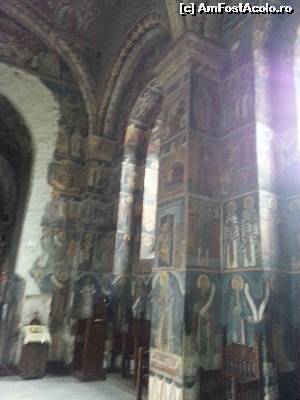 [P09] pictura din biserica » foto by Dan&Ema
 - 
<span class="allrVoted glyphicon glyphicon-heart hidden" id="av555735"></span>
<a class="m-l-10 hidden" id="sv555735" onclick="voting_Foto_DelVot(,555735,7625)" role="button">șterge vot <span class="glyphicon glyphicon-remove"></span></a>
<a id="v9555735" class=" c-red"  onclick="voting_Foto_SetVot(555735)" role="button"><span class="glyphicon glyphicon-heart-empty"></span> <b>LIKE</b> = Votează poza</a> <img class="hidden"  id="f555735W9" src="/imagini/loader.gif" border="0" /><span class="AjErrMes hidden" id="e555735ErM"></span>