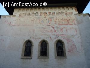 [P06] Urme ale picturii exterioare - Mănăstirea „Sf. Ioan cel Nou”, Suceava.  » foto by tata123 🔱
 - 
<span class="allrVoted glyphicon glyphicon-heart hidden" id="av1141060"></span>
<a class="m-l-10 hidden" id="sv1141060" onclick="voting_Foto_DelVot(,1141060,7625)" role="button">șterge vot <span class="glyphicon glyphicon-remove"></span></a>
<a id="v91141060" class=" c-red"  onclick="voting_Foto_SetVot(1141060)" role="button"><span class="glyphicon glyphicon-heart-empty"></span> <b>LIKE</b> = Votează poza</a> <img class="hidden"  id="f1141060W9" src="/imagini/loader.gif" border="0" /><span class="AjErrMes hidden" id="e1141060ErM"></span>