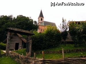 [P17] Biserica, văzută din satul celt.  » foto by makuy*
 - 
<span class="allrVoted glyphicon glyphicon-heart hidden" id="av437103"></span>
<a class="m-l-10 hidden" id="sv437103" onclick="voting_Foto_DelVot(,437103,7626)" role="button">șterge vot <span class="glyphicon glyphicon-remove"></span></a>
<a id="v9437103" class=" c-red"  onclick="voting_Foto_SetVot(437103)" role="button"><span class="glyphicon glyphicon-heart-empty"></span> <b>LIKE</b> = Votează poza</a> <img class="hidden"  id="f437103W9" src="/imagini/loader.gif" border="0" /><span class="AjErrMes hidden" id="e437103ErM"></span>