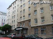 [P01] Sommerhotel Wieden se află chiar lângă staţia de metrou Sudtiroler Platz » foto by ms65
 - 
<span class="allrVoted glyphicon glyphicon-heart hidden" id="av145717"></span>
<a class="m-l-10 hidden" id="sv145717" onclick="voting_Foto_DelVot(,145717,7652)" role="button">șterge vot <span class="glyphicon glyphicon-remove"></span></a>
<a id="v9145717" class=" c-red"  onclick="voting_Foto_SetVot(145717)" role="button"><span class="glyphicon glyphicon-heart-empty"></span> <b>LIKE</b> = Votează poza</a> <img class="hidden"  id="f145717W9" src="/imagini/loader.gif" border="0" /><span class="AjErrMes hidden" id="e145717ErM"></span>