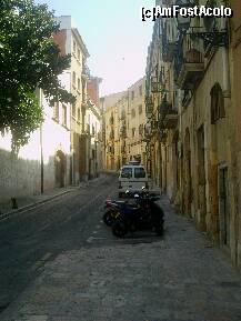 [P11] straduta din zona veche a Tarragonei. » foto by sandu.53
 - 
<span class="allrVoted glyphicon glyphicon-heart hidden" id="av146926"></span>
<a class="m-l-10 hidden" id="sv146926" onclick="voting_Foto_DelVot(,146926,7677)" role="button">șterge vot <span class="glyphicon glyphicon-remove"></span></a>
<a id="v9146926" class=" c-red"  onclick="voting_Foto_SetVot(146926)" role="button"><span class="glyphicon glyphicon-heart-empty"></span> <b>LIKE</b> = Votează poza</a> <img class="hidden"  id="f146926W9" src="/imagini/loader.gif" border="0" /><span class="AjErrMes hidden" id="e146926ErM"></span>