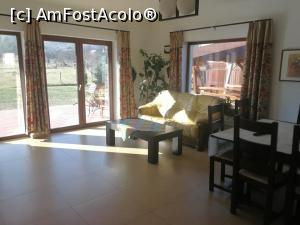 [P14] Livingul si zona de luat masa » foto by ancutza26
 - 
<span class="allrVoted glyphicon glyphicon-heart hidden" id="av1033311"></span>
<a class="m-l-10 hidden" id="sv1033311" onclick="voting_Foto_DelVot(,1033311,7688)" role="button">șterge vot <span class="glyphicon glyphicon-remove"></span></a>
<a id="v91033311" class=" c-red"  onclick="voting_Foto_SetVot(1033311)" role="button"><span class="glyphicon glyphicon-heart-empty"></span> <b>LIKE</b> = Votează poza</a> <img class="hidden"  id="f1033311W9" src="/imagini/loader.gif" border="0" /><span class="AjErrMes hidden" id="e1033311ErM"></span>