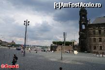 [P49] Schloßplatz » foto by Costi
 - 
<span class="allrVoted glyphicon glyphicon-heart hidden" id="av385232"></span>
<a class="m-l-10 hidden" id="sv385232" onclick="voting_Foto_DelVot(,385232,7690)" role="button">șterge vot <span class="glyphicon glyphicon-remove"></span></a>
<a id="v9385232" class=" c-red"  onclick="voting_Foto_SetVot(385232)" role="button"><span class="glyphicon glyphicon-heart-empty"></span> <b>LIKE</b> = Votează poza</a> <img class="hidden"  id="f385232W9" src="/imagini/loader.gif" border="0" /><span class="AjErrMes hidden" id="e385232ErM"></span>