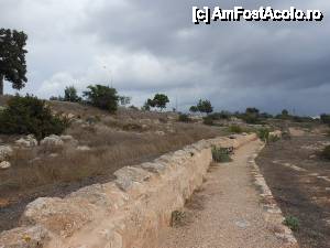 [P10] Ayia Napa - Apeductul roman, o portiune mai mare in care canalul de aductiune a apei inca mai este acoperit.  » foto by iulianic
 - 
<span class="allrVoted glyphicon glyphicon-heart hidden" id="av388905"></span>
<a class="m-l-10 hidden" id="sv388905" onclick="voting_Foto_DelVot(,388905,7721)" role="button">șterge vot <span class="glyphicon glyphicon-remove"></span></a>
<a id="v9388905" class=" c-red"  onclick="voting_Foto_SetVot(388905)" role="button"><span class="glyphicon glyphicon-heart-empty"></span> <b>LIKE</b> = Votează poza</a> <img class="hidden"  id="f388905W9" src="/imagini/loader.gif" border="0" /><span class="AjErrMes hidden" id="e388905ErM"></span>