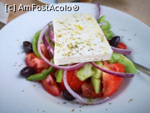 [P04] Family Taverna; salată grecească » foto by crismis
 - 
<span class="allrVoted glyphicon glyphicon-heart hidden" id="av1269957"></span>
<a class="m-l-10 hidden" id="sv1269957" onclick="voting_Foto_DelVot(,1269957,7733)" role="button">șterge vot <span class="glyphicon glyphicon-remove"></span></a>
<a id="v91269957" class=" c-red"  onclick="voting_Foto_SetVot(1269957)" role="button"><span class="glyphicon glyphicon-heart-empty"></span> <b>LIKE</b> = Votează poza</a> <img class="hidden"  id="f1269957W9" src="/imagini/loader.gif" border="0" /><span class="AjErrMes hidden" id="e1269957ErM"></span>