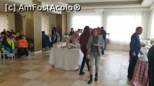[P05] Micul dejun in restaurantul pensiunii » foto by ctc
 - 
<span class="allrVoted glyphicon glyphicon-heart hidden" id="av1148056"></span>
<a class="m-l-10 hidden" id="sv1148056" onclick="voting_Foto_DelVot(,1148056,7758)" role="button">șterge vot <span class="glyphicon glyphicon-remove"></span></a>
<a id="v91148056" class=" c-red"  onclick="voting_Foto_SetVot(1148056)" role="button"><span class="glyphicon glyphicon-heart-empty"></span> <b>LIKE</b> = Votează poza</a> <img class="hidden"  id="f1148056W9" src="/imagini/loader.gif" border="0" /><span class="AjErrMes hidden" id="e1148056ErM"></span>