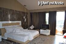 [P01] Suite Golf View, cladirea principala, etaj 5, camera 1740 » foto by wion
 - 
<span class="allrVoted glyphicon glyphicon-heart hidden" id="av212539"></span>
<a class="m-l-10 hidden" id="sv212539" onclick="voting_Foto_DelVot(,212539,7762)" role="button">șterge vot <span class="glyphicon glyphicon-remove"></span></a>
<a id="v9212539" class=" c-red"  onclick="voting_Foto_SetVot(212539)" role="button"><span class="glyphicon glyphicon-heart-empty"></span> <b>LIKE</b> = Votează poza</a> <img class="hidden"  id="f212539W9" src="/imagini/loader.gif" border="0" /><span class="AjErrMes hidden" id="e212539ErM"></span>