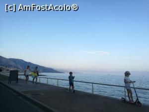 [P86] Faleza din Menton » foto by crismis
 - 
<span class="allrVoted glyphicon glyphicon-heart hidden" id="av940891"></span>
<a class="m-l-10 hidden" id="sv940891" onclick="voting_Foto_DelVot(,940891,7768)" role="button">șterge vot <span class="glyphicon glyphicon-remove"></span></a>
<a id="v9940891" class=" c-red"  onclick="voting_Foto_SetVot(940891)" role="button"><span class="glyphicon glyphicon-heart-empty"></span> <b>LIKE</b> = Votează poza</a> <img class="hidden"  id="f940891W9" src="/imagini/loader.gif" border="0" /><span class="AjErrMes hidden" id="e940891ErM"></span>