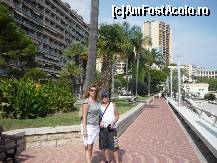 [P29] Mami si puiul pe faleza din Monte Carlo » foto by leonmaximilian
 - 
<span class="allrVoted glyphicon glyphicon-heart hidden" id="av271432"></span>
<a class="m-l-10 hidden" id="sv271432" onclick="voting_Foto_DelVot(,271432,7768)" role="button">șterge vot <span class="glyphicon glyphicon-remove"></span></a>
<a id="v9271432" class=" c-red"  onclick="voting_Foto_SetVot(271432)" role="button"><span class="glyphicon glyphicon-heart-empty"></span> <b>LIKE</b> = Votează poza</a> <img class="hidden"  id="f271432W9" src="/imagini/loader.gif" border="0" /><span class="AjErrMes hidden" id="e271432ErM"></span>