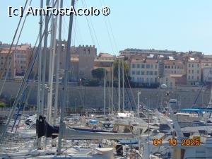 [P46] portul vechi Marsilia » foto by Yolanda
 - 
<span class="allrVoted glyphicon glyphicon-heart hidden" id="av1513514"></span>
<a class="m-l-10 hidden" id="sv1513514" onclick="voting_Foto_DelVot(,1513514,7772)" role="button">șterge vot <span class="glyphicon glyphicon-remove"></span></a>
<a id="v91513514" class=" c-red"  onclick="voting_Foto_SetVot(1513514)" role="button"><span class="glyphicon glyphicon-heart-empty"></span> <b>LIKE</b> = Votează poza</a> <img class="hidden"  id="f1513514W9" src="/imagini/loader.gif" border="0" /><span class="AjErrMes hidden" id="e1513514ErM"></span>