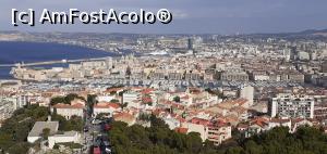 [P01] Vieux Port văzut de la Bazilica Notre Dame de la Garde » foto by irinad
 - 
<span class="allrVoted glyphicon glyphicon-heart hidden" id="av1125732"></span>
<a class="m-l-10 hidden" id="sv1125732" onclick="voting_Foto_DelVot(,1125732,7772)" role="button">șterge vot <span class="glyphicon glyphicon-remove"></span></a>
<a id="v91125732" class=" c-red"  onclick="voting_Foto_SetVot(1125732)" role="button"><span class="glyphicon glyphicon-heart-empty"></span> <b>LIKE</b> = Votează poza</a> <img class="hidden"  id="f1125732W9" src="/imagini/loader.gif" border="0" /><span class="AjErrMes hidden" id="e1125732ErM"></span>