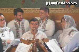 [P04] corul format din tineri de la conservator in straie romanesti!  » foto by danette*
 - 
<span class="allrVoted glyphicon glyphicon-heart hidden" id="av455292"></span>
<a class="m-l-10 hidden" id="sv455292" onclick="voting_Foto_DelVot(,455292,7799)" role="button">șterge vot <span class="glyphicon glyphicon-remove"></span></a>
<a id="v9455292" class=" c-red"  onclick="voting_Foto_SetVot(455292)" role="button"><span class="glyphicon glyphicon-heart-empty"></span> <b>LIKE</b> = Votează poza</a> <img class="hidden"  id="f455292W9" src="/imagini/loader.gif" border="0" /><span class="AjErrMes hidden" id="e455292ErM"></span>