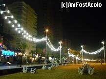 [P02] Zgarie-norii Benidorm-ului, pe malul Marii Mediterane » foto by Kyandra
 - 
<span class="allrVoted glyphicon glyphicon-heart hidden" id="av177371"></span>
<a class="m-l-10 hidden" id="sv177371" onclick="voting_Foto_DelVot(,177371,7803)" role="button">șterge vot <span class="glyphicon glyphicon-remove"></span></a>
<a id="v9177371" class=" c-red"  onclick="voting_Foto_SetVot(177371)" role="button"><span class="glyphicon glyphicon-heart-empty"></span> <b>LIKE</b> = Votează poza</a> <img class="hidden"  id="f177371W9" src="/imagini/loader.gif" border="0" /><span class="AjErrMes hidden" id="e177371ErM"></span>