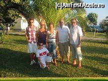 [P05] POZA DE GRUP (EU , SOTUL SI FIUL MEU ALATURI DE NASII FIULUI MEU ) » foto by yasemin72
 - 
<span class="allrVoted glyphicon glyphicon-heart hidden" id="av165525"></span>
<a class="m-l-10 hidden" id="sv165525" onclick="voting_Foto_DelVot(,165525,7822)" role="button">șterge vot <span class="glyphicon glyphicon-remove"></span></a>
<a id="v9165525" class=" c-red"  onclick="voting_Foto_SetVot(165525)" role="button"><span class="glyphicon glyphicon-heart-empty"></span> <b>LIKE</b> = Votează poza</a> <img class="hidden"  id="f165525W9" src="/imagini/loader.gif" border="0" /><span class="AjErrMes hidden" id="e165525ErM"></span>