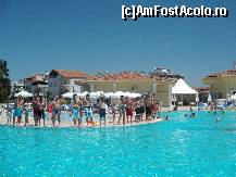 [P08] LA PISCINA  DISTRACTIA ERA MAXIMA » foto by yasemin72
 - 
<span class="allrVoted glyphicon glyphicon-heart hidden" id="av165528"></span>
<a class="m-l-10 hidden" id="sv165528" onclick="voting_Foto_DelVot(,165528,7822)" role="button">șterge vot <span class="glyphicon glyphicon-remove"></span></a>
<a id="v9165528" class=" c-red"  onclick="voting_Foto_SetVot(165528)" role="button"><span class="glyphicon glyphicon-heart-empty"></span> <b>LIKE</b> = Votează poza</a> <img class="hidden"  id="f165528W9" src="/imagini/loader.gif" border="0" /><span class="AjErrMes hidden" id="e165528ErM"></span>